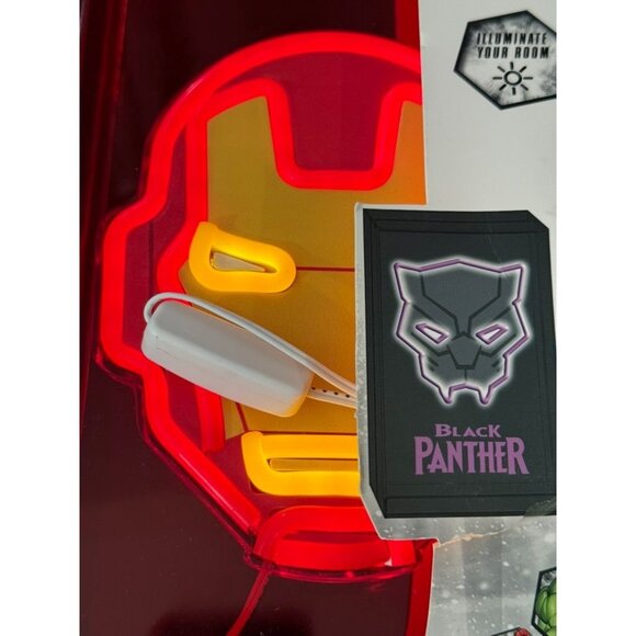 Marvel Avengers Iron Man Neon LED Lamp Table Decor NIB Idea Nuova - Picture 8 of 8